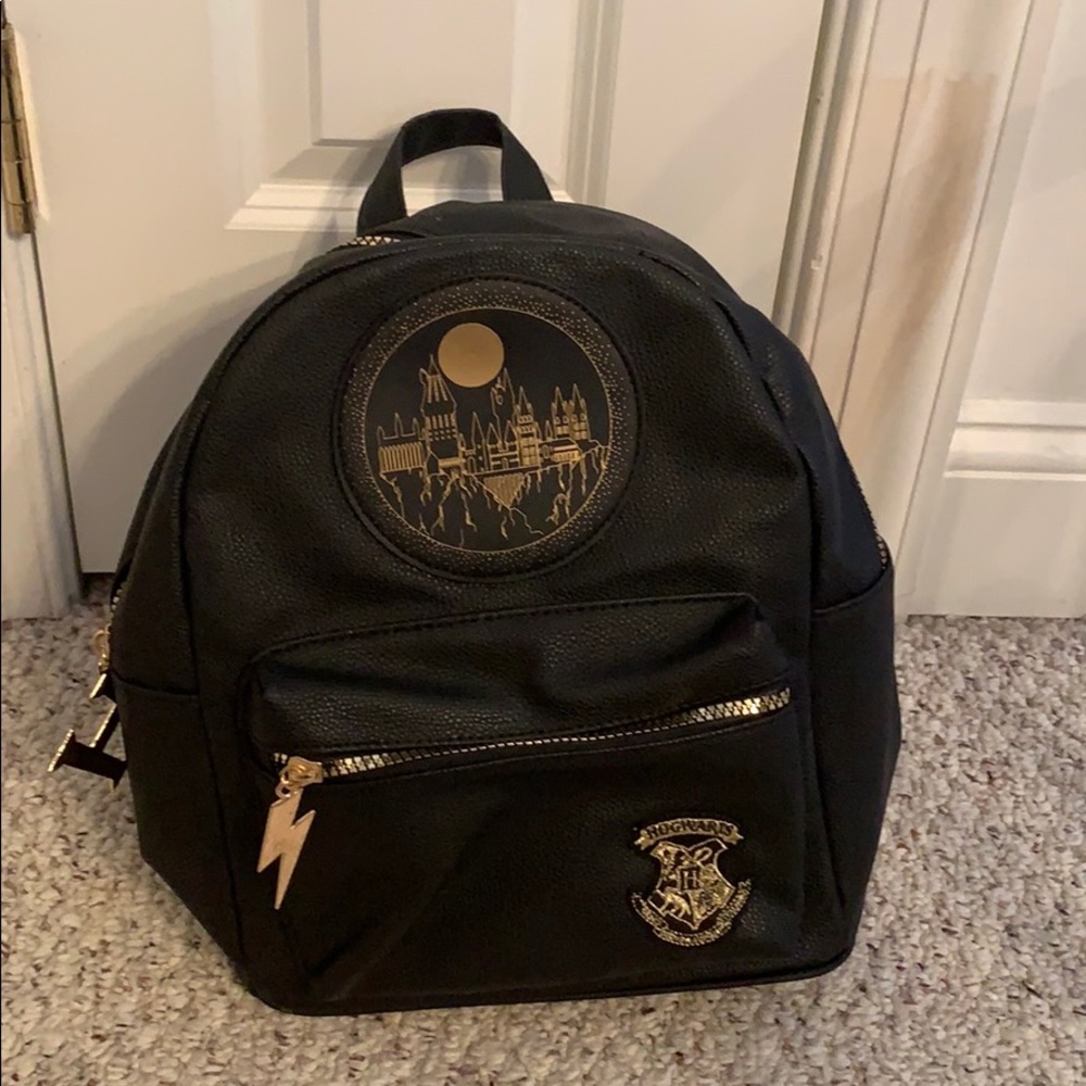 Primark Hogwarts Harry Potter black mini backpack